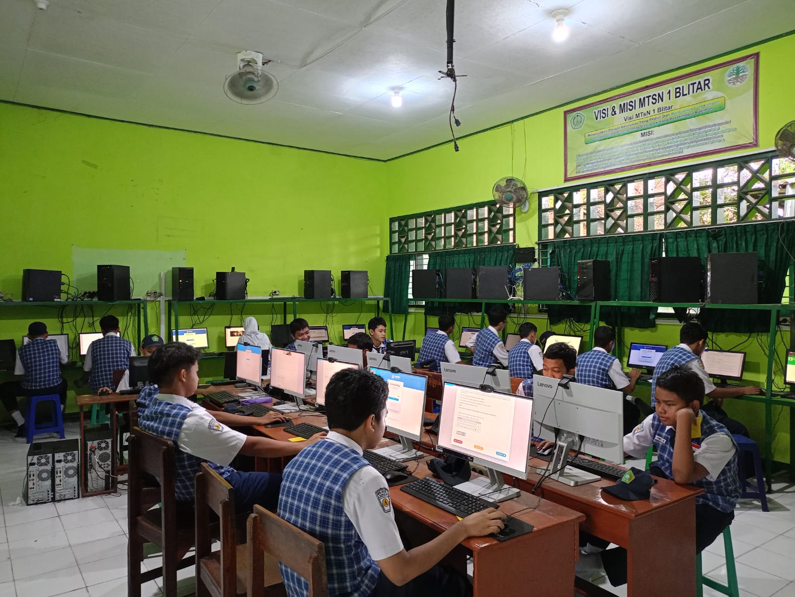 WhatsApp Image 2024-09-09 at 08.19.53 (1)