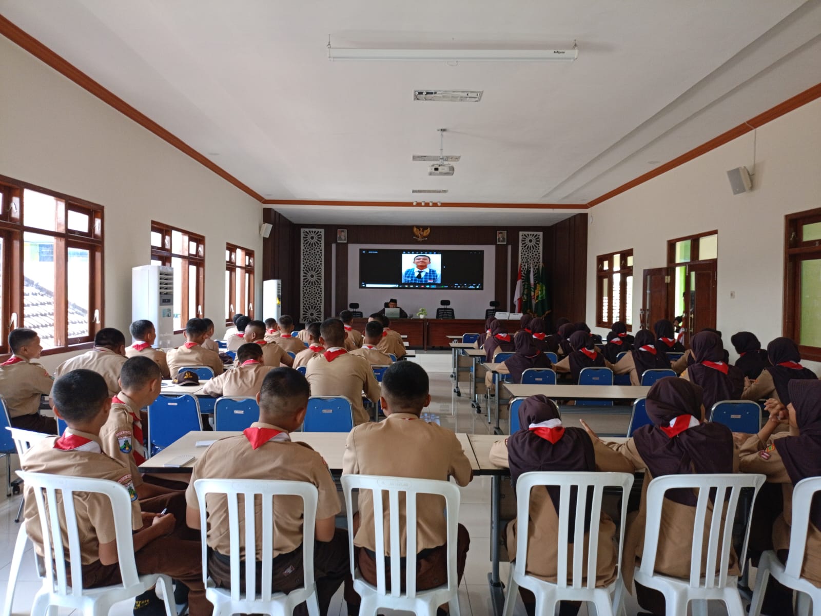 WhatsApp Image 2024-09-17 at 07.22.00