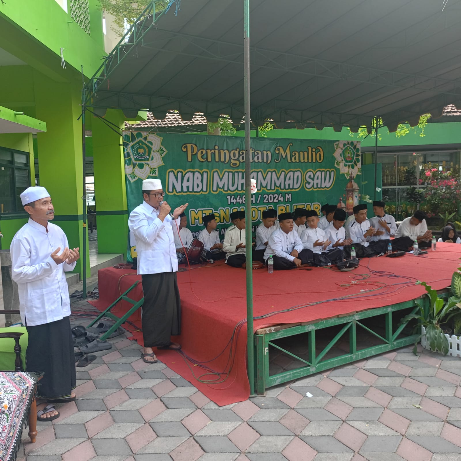 WhatsApp Image 2024-09-18 at 09.29.02 (1)