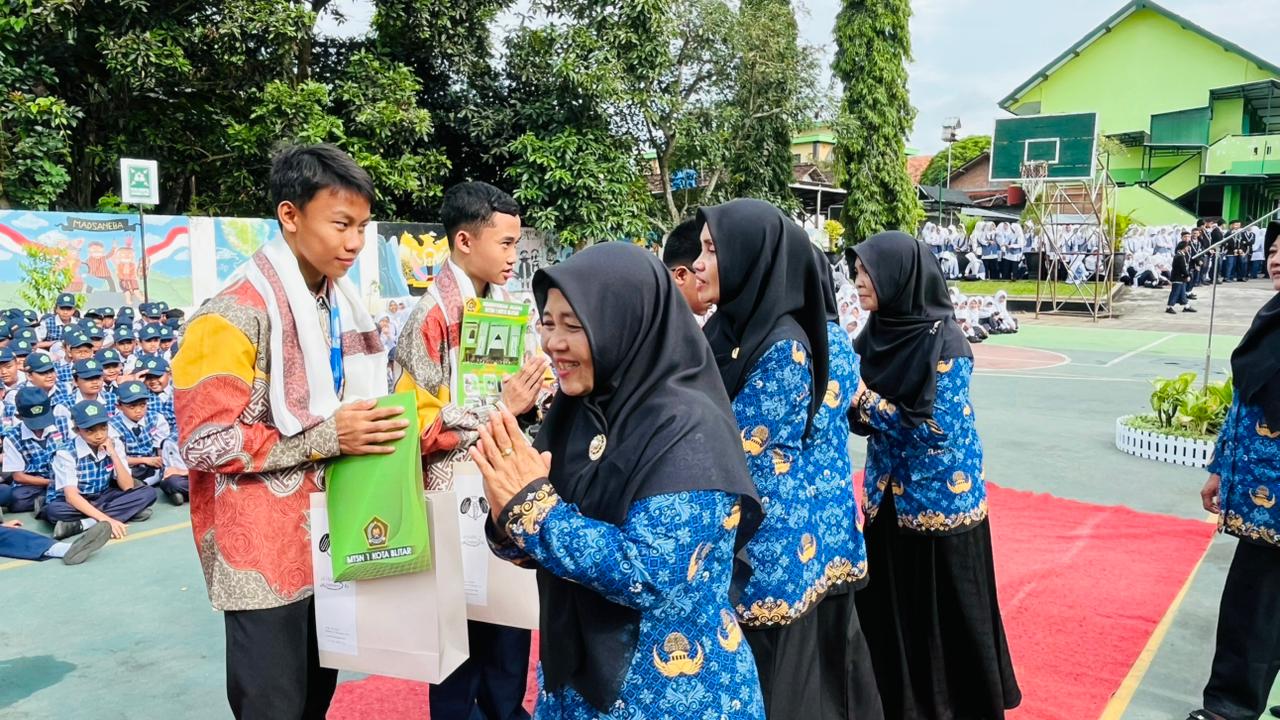 WhatsApp Image 2025-11-17 at 08.13.36 (1)