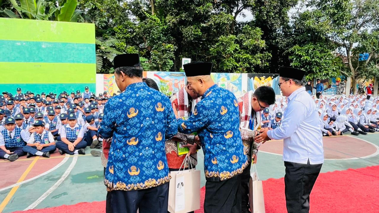 WhatsApp Image 2025-11-17 at 08.13.36