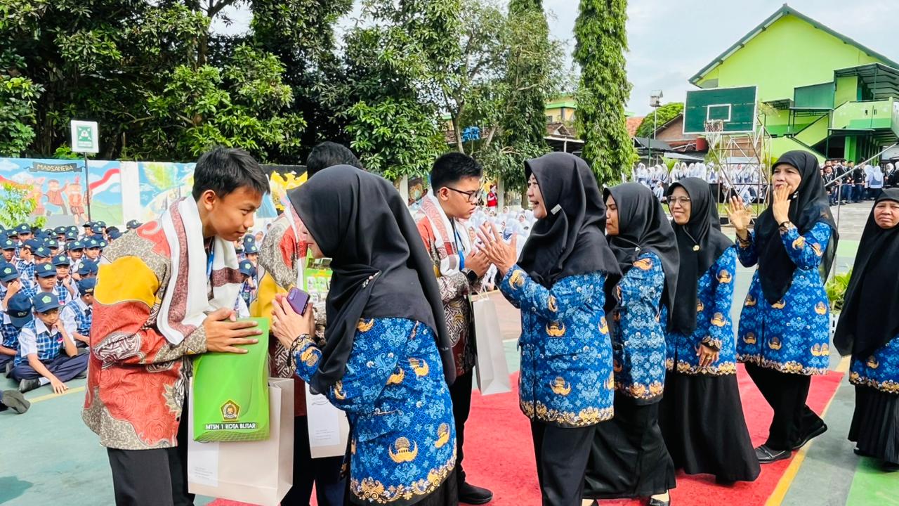 WhatsApp Image 2025-11-17 at 08.13.38