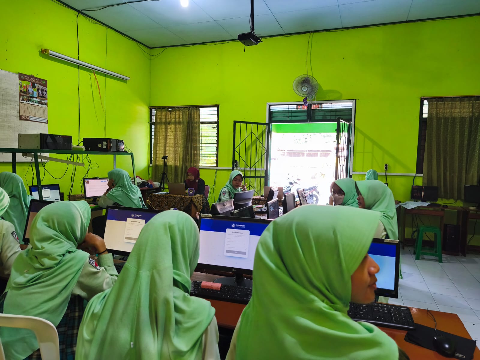 WhatsApp Image 2026-04-16 at 09.10.00